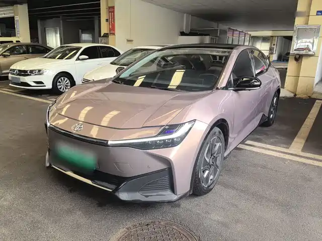 Toyota bZ3 2023