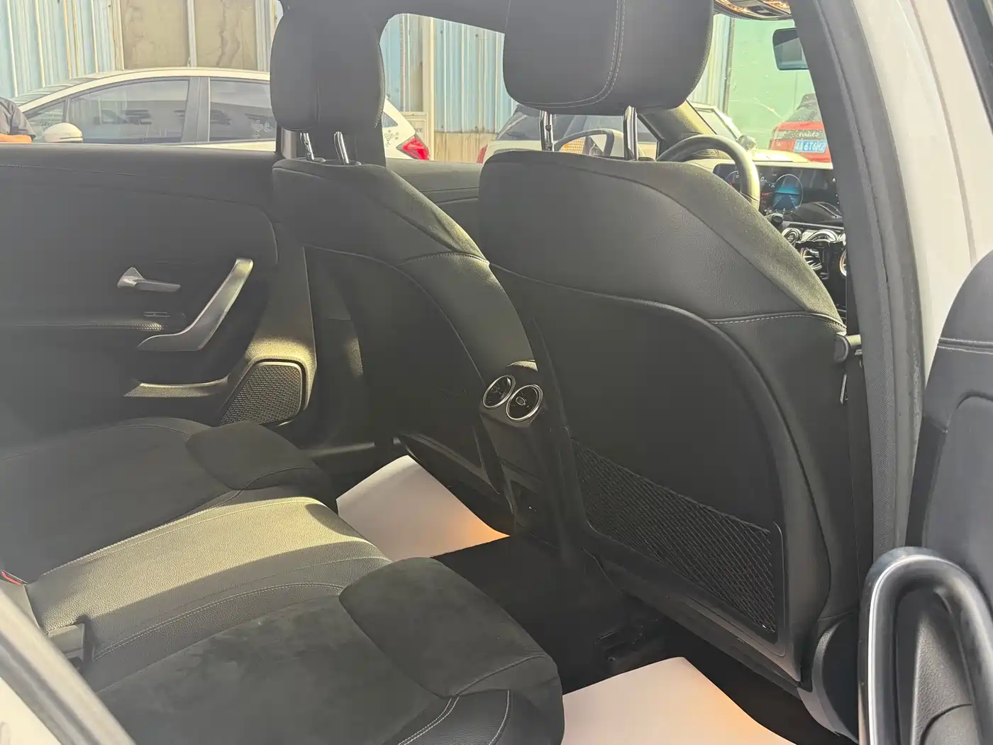 Mercedes-Benz A-Class 2021 A 200 L Sport Sedan Fashion Edition фото 6
