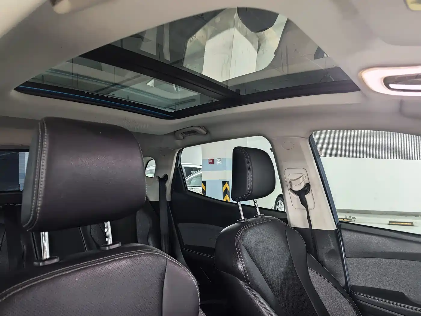 BAIC Beijing EX3 2021 2019 R600 Style Edition