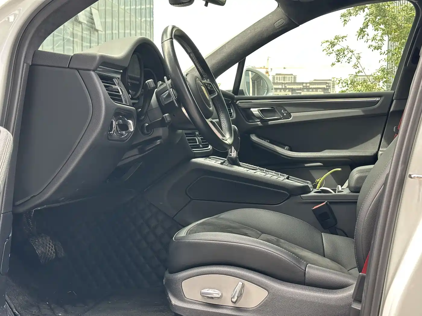 Porsche Macan 2021 Macan 2.0T фото 12