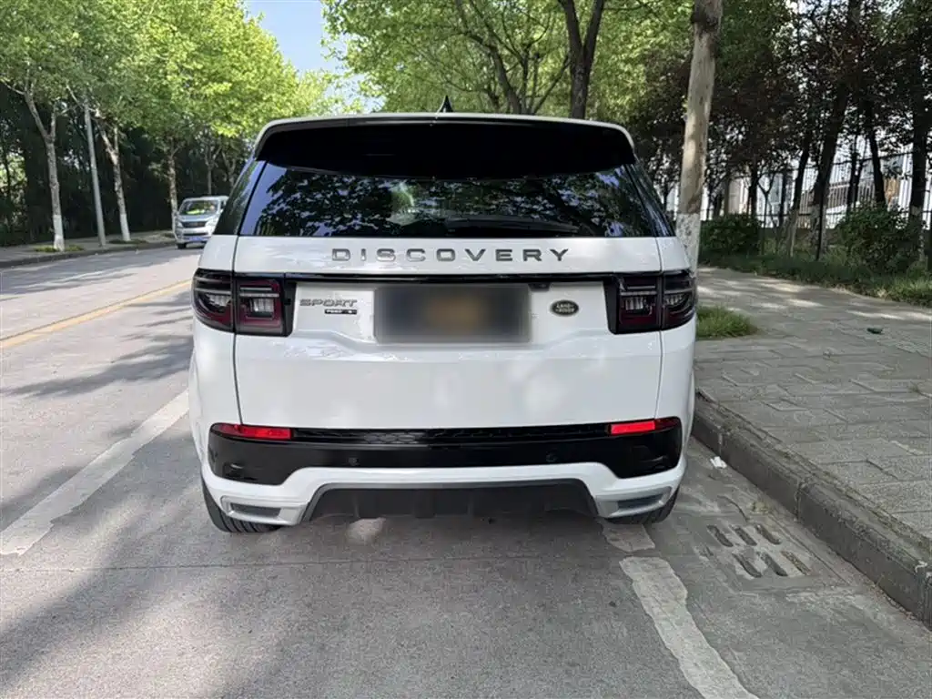 LAND ROVER DISCOVER SPORTS