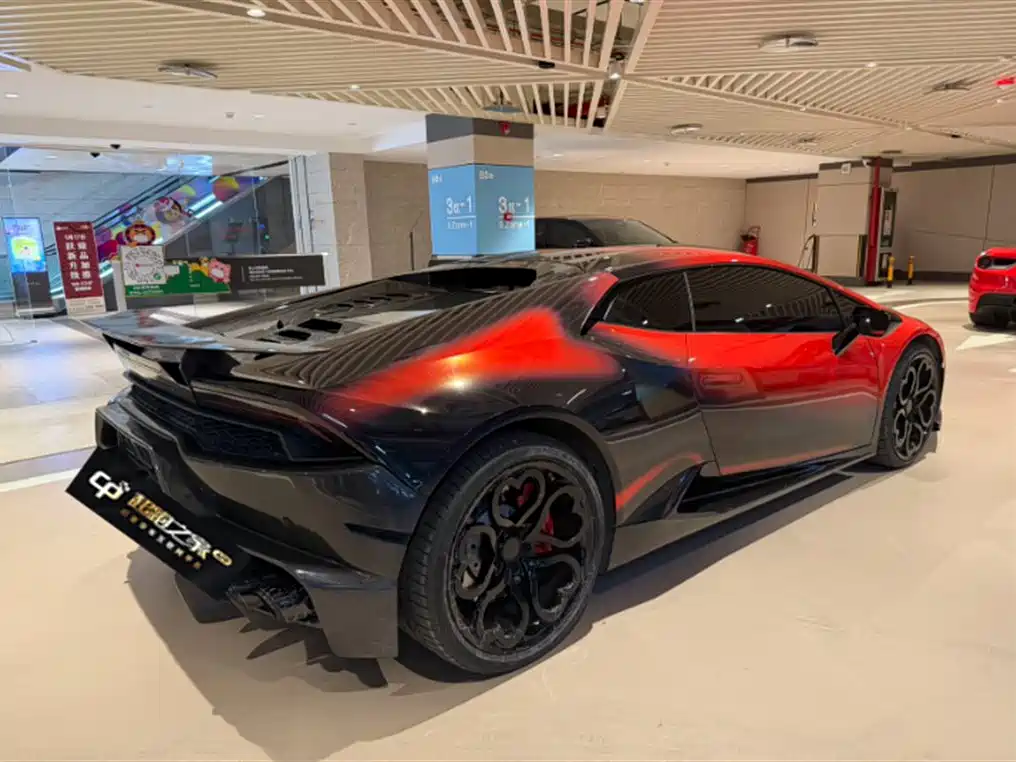 Lamborghini Huracán 2016 Huracán RWD Coupe фото 4