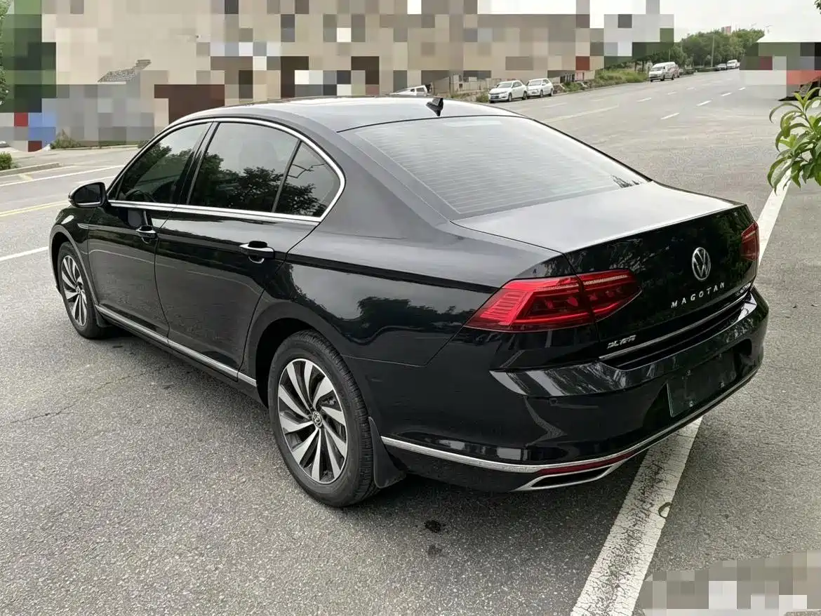 Volkswagen Magotan GTE Plug-in Hybrid 2022 GTE Luxury фото 9
