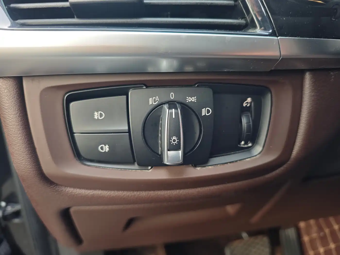 BMW X5 (Import) 2017 xDrive35i Elegance фото 17