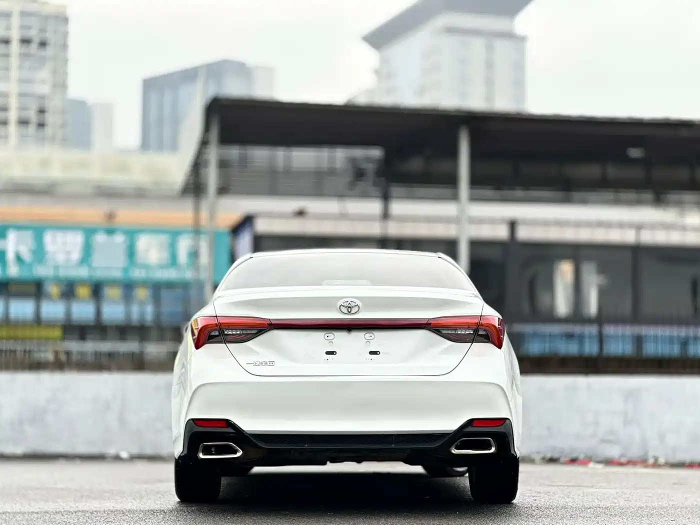 Toyota Avalon 2022 2.0L Luxury Edition фото 8