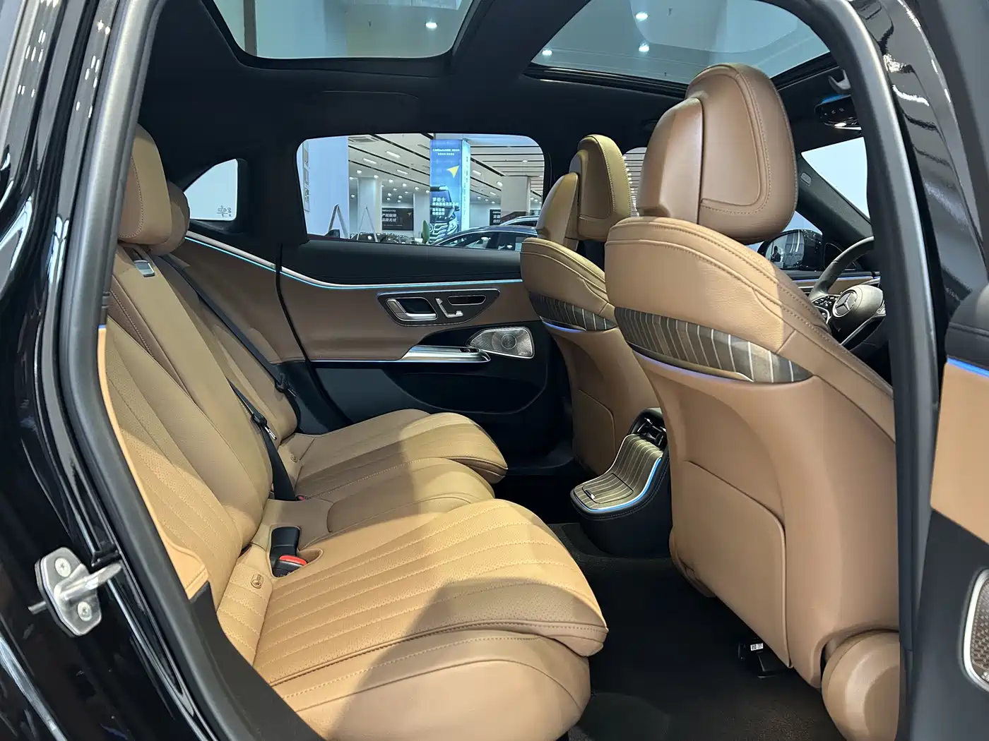 Mercedes-Benz E-Class 2025 Facelift E 300 L Luxury фото 16