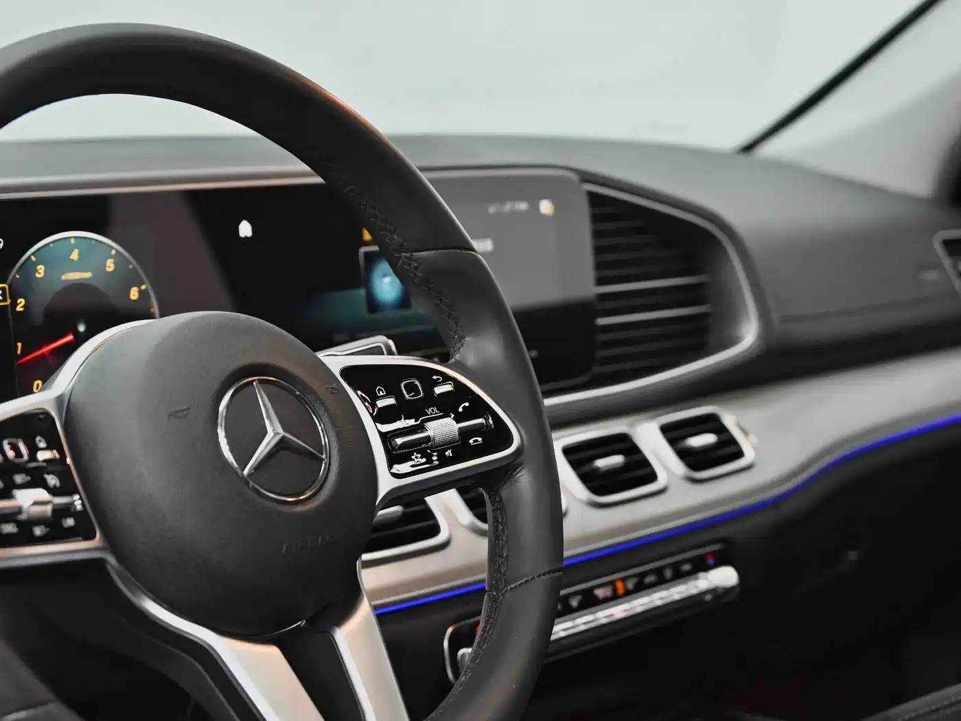 Mercedes-Benz GLE Coupe 2022 GLE 350 4MATIC Coupe SUV Fashion фото 15