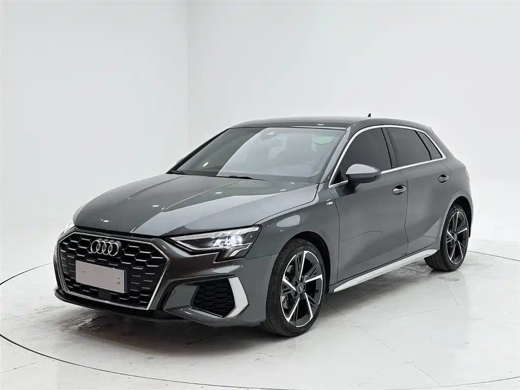 Audi A3 2024 Model Sportback 35 TFSI Fashion Sport