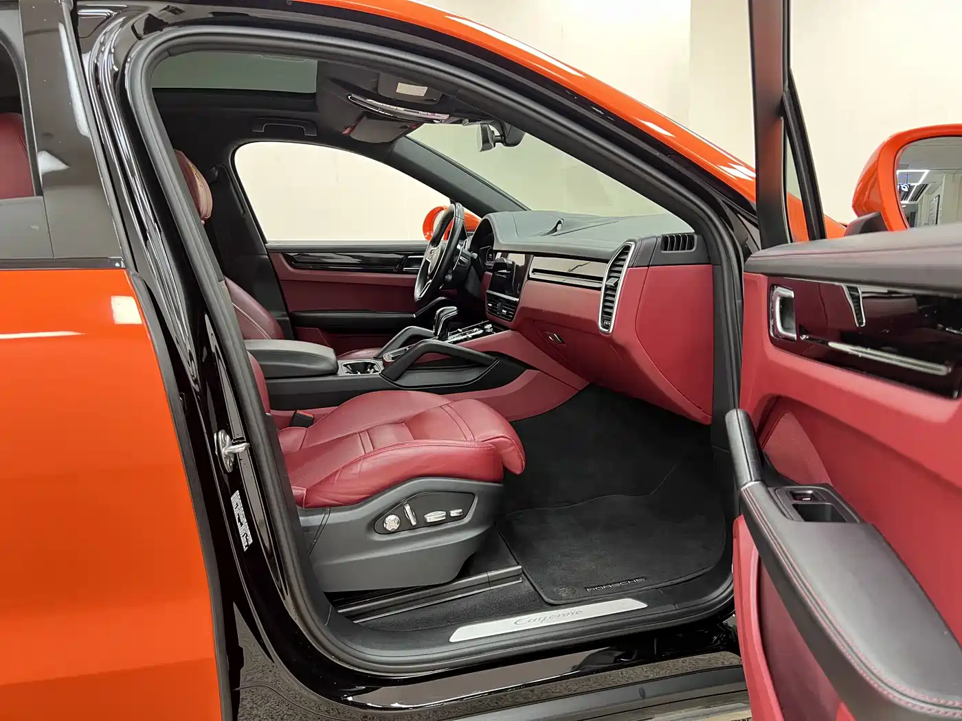 Porsche Cayenne 2019 Cayenne Coupé 3.0T фото 14