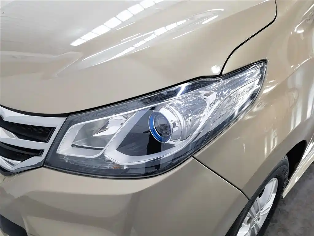 SAIC Maxus Maxus G10 2018 PLUS 2.0T Automatic Elite Edition фото 7