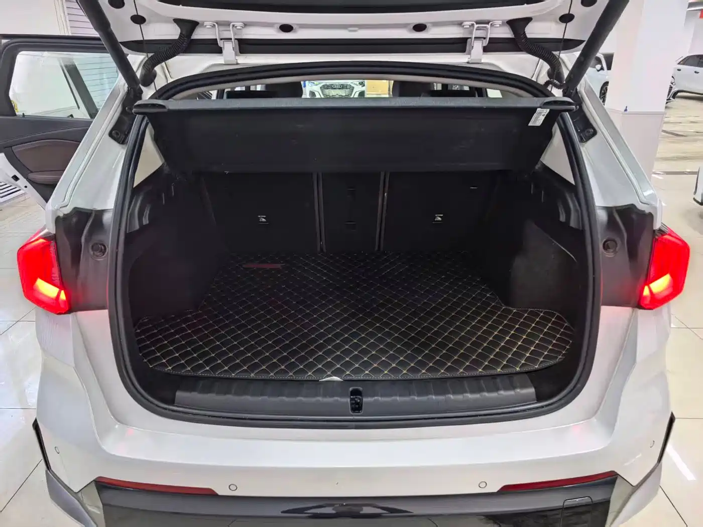 BMW X1 2023 sDrive20Li X Design Package фото 16