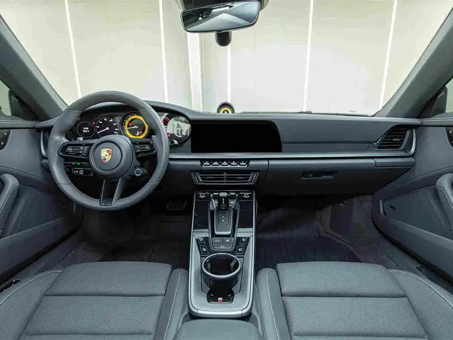Фото 3 - Porsche 911