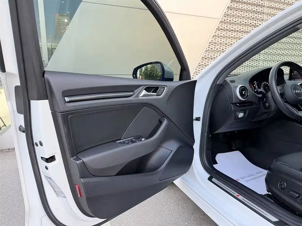 Audi A3 2019 Limousine 35 TFSI Fashion China VI фото 13