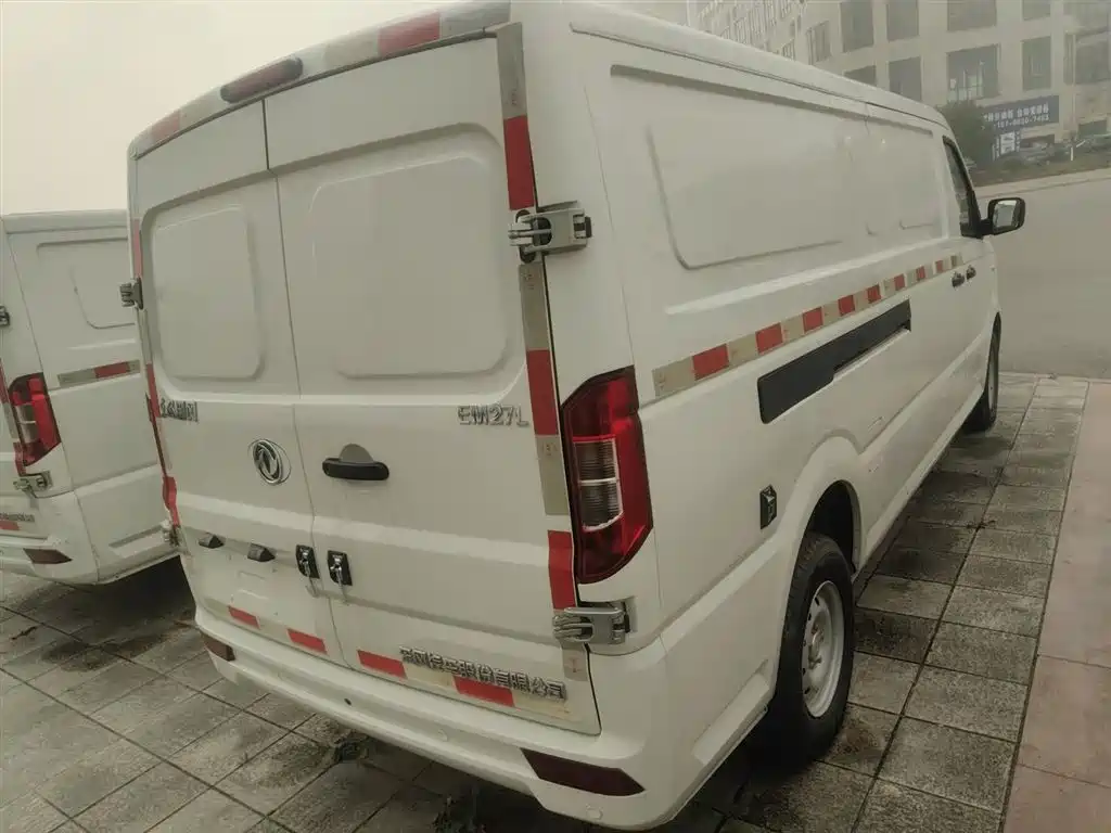 Dongfeng Yufeng EM27 2025 2024 EM27L EVE Power 41.86kWh
