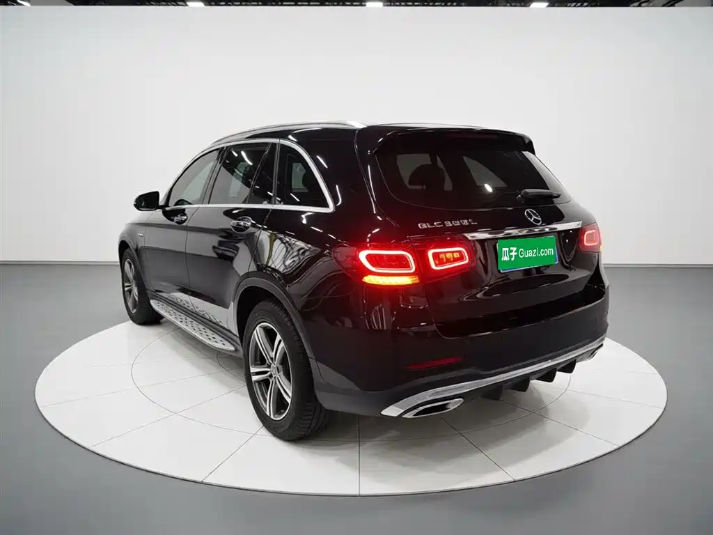 Mercedes-Benz GLC 2020 GLC 260 L 4MATIC Luxury фото 5