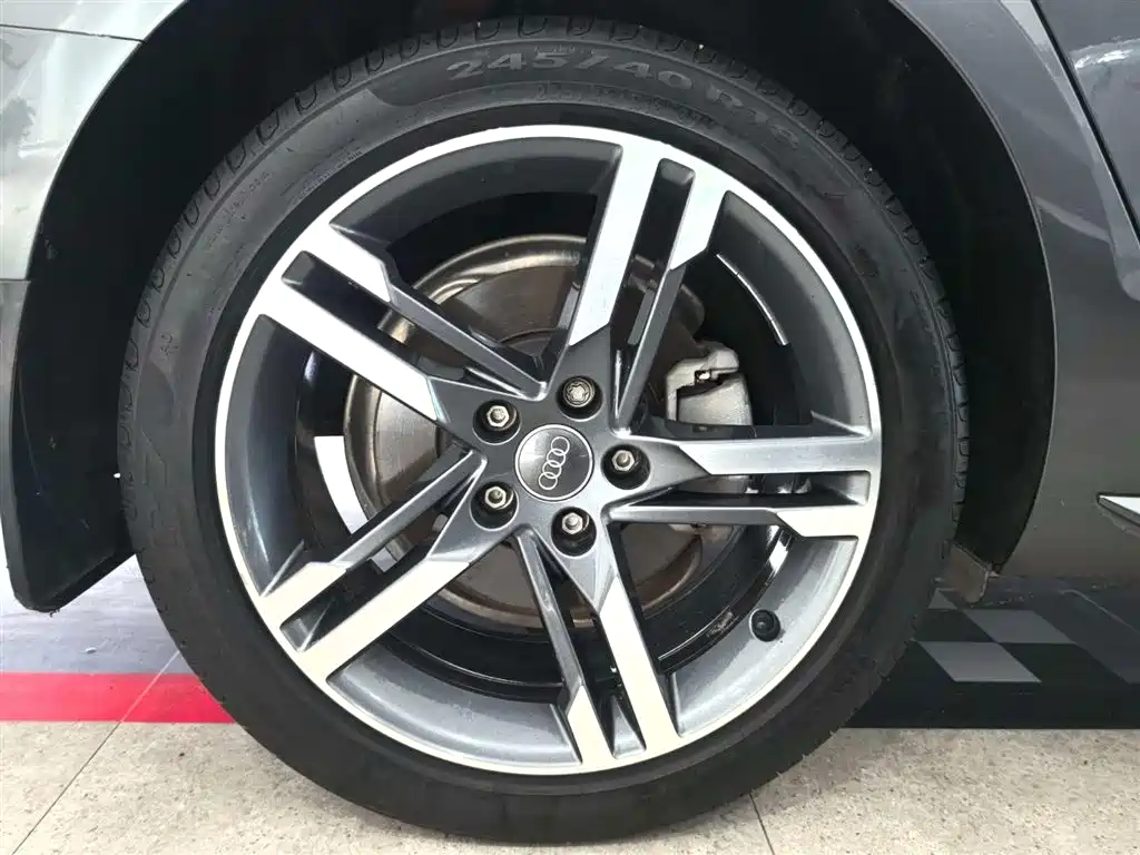 Audi A4L, миниатюра 18