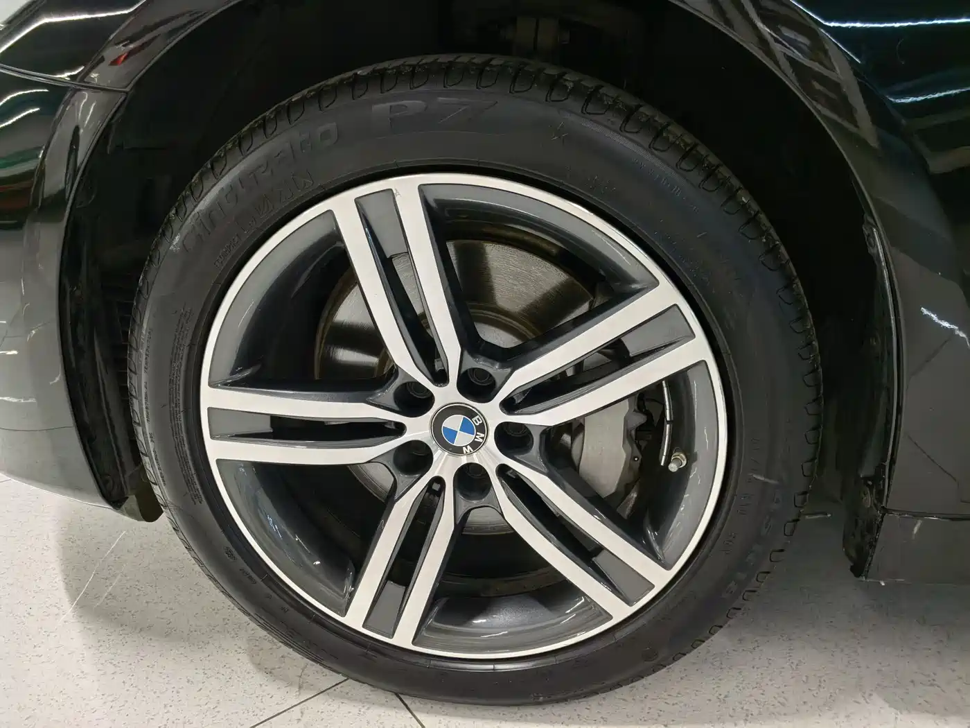 BMW 5 Series 2021 530Li Leading Luxury Package фото 14