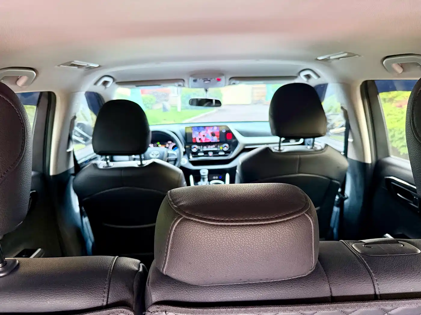 Toyota Highlander 2024 2.5L Smart Hybrid 4WD Elite 7-seater фото 10