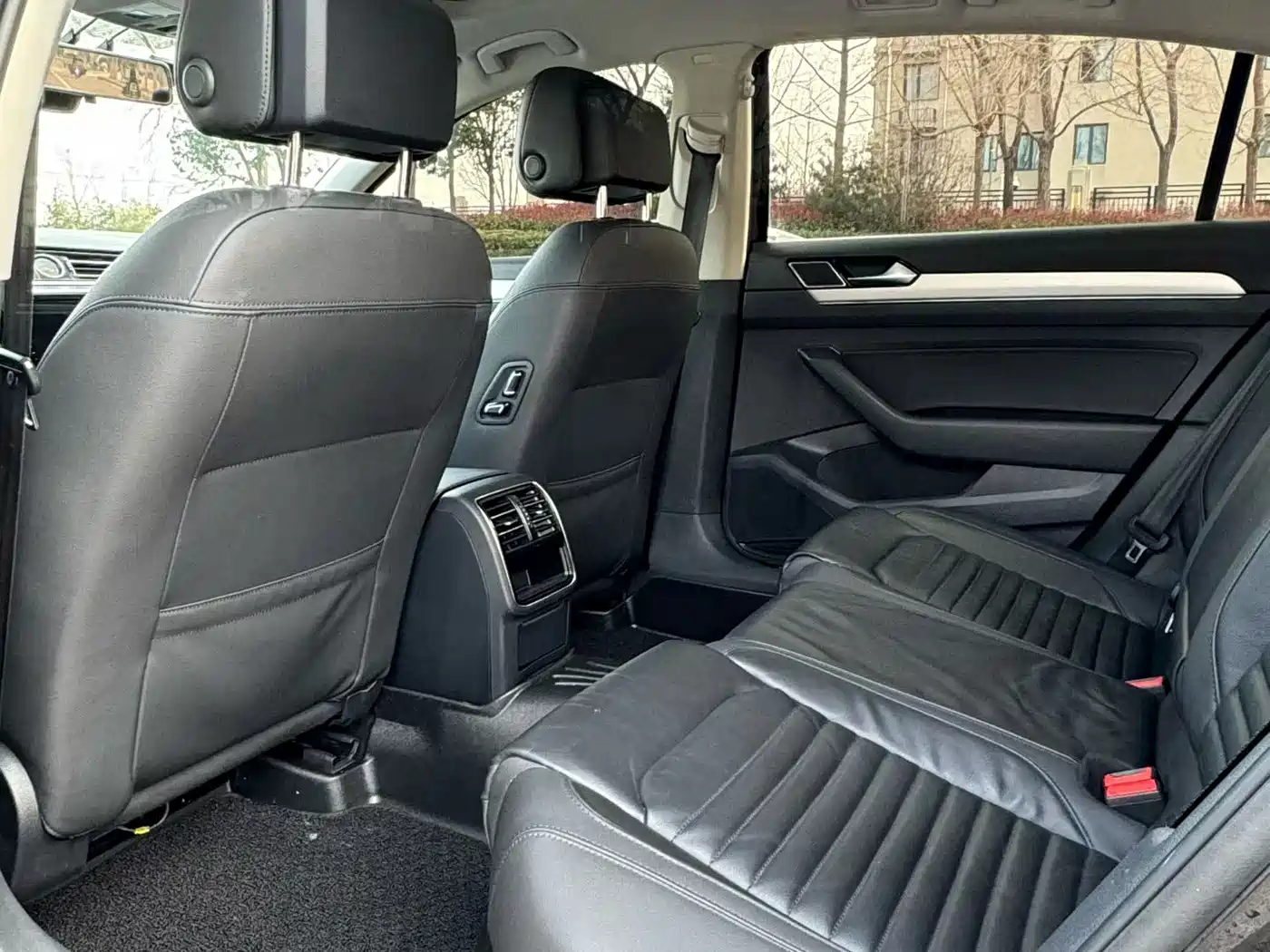 Volkswagen Magotan 2019 330TSI DSG Leading China VI фото 7