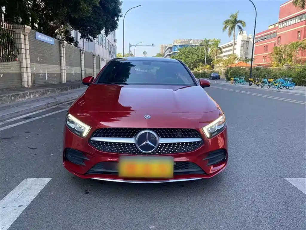 Mercedes-Benz A-Class 2020 Facelift A 200 L Sport Sedan Fashion фото 16