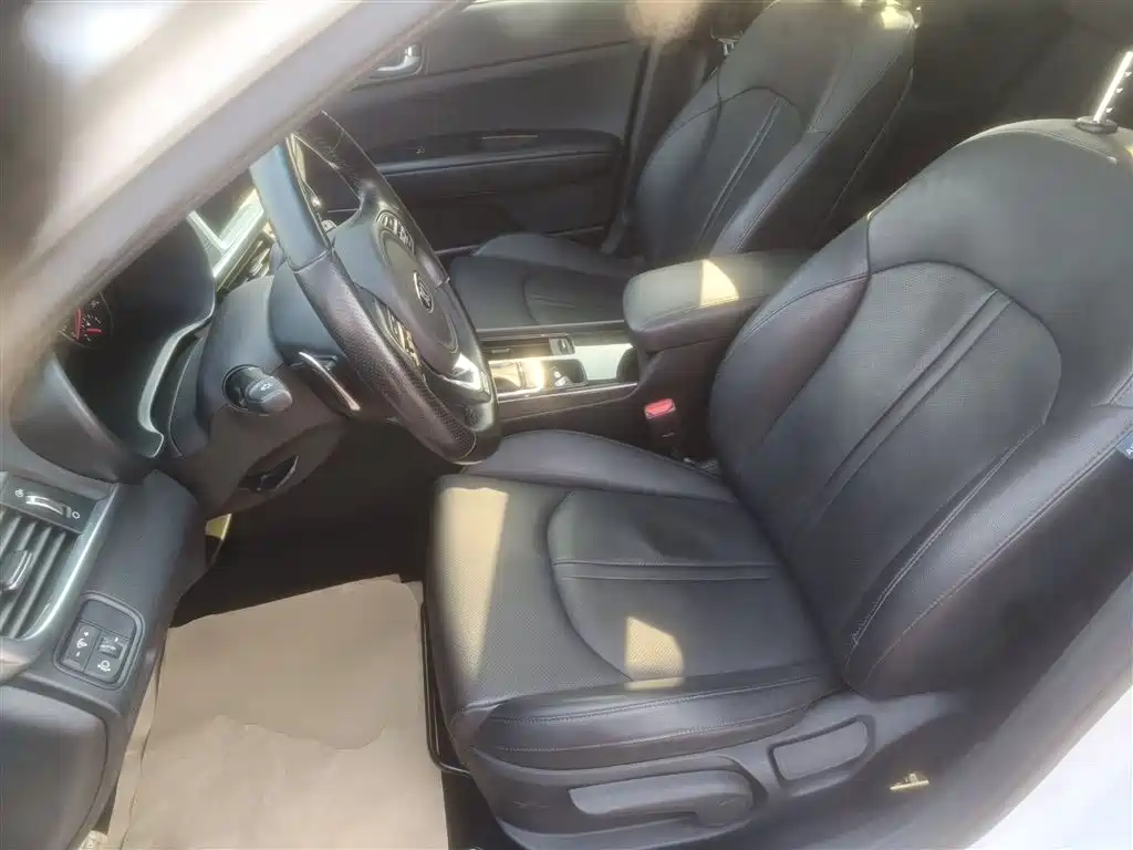Kia K5 2016 1.6T Automatic LUX фото 15