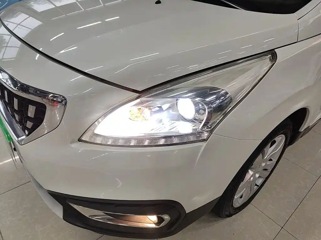 Peugeot 3008 2017 2016 2.0L Automatic Classic Edition