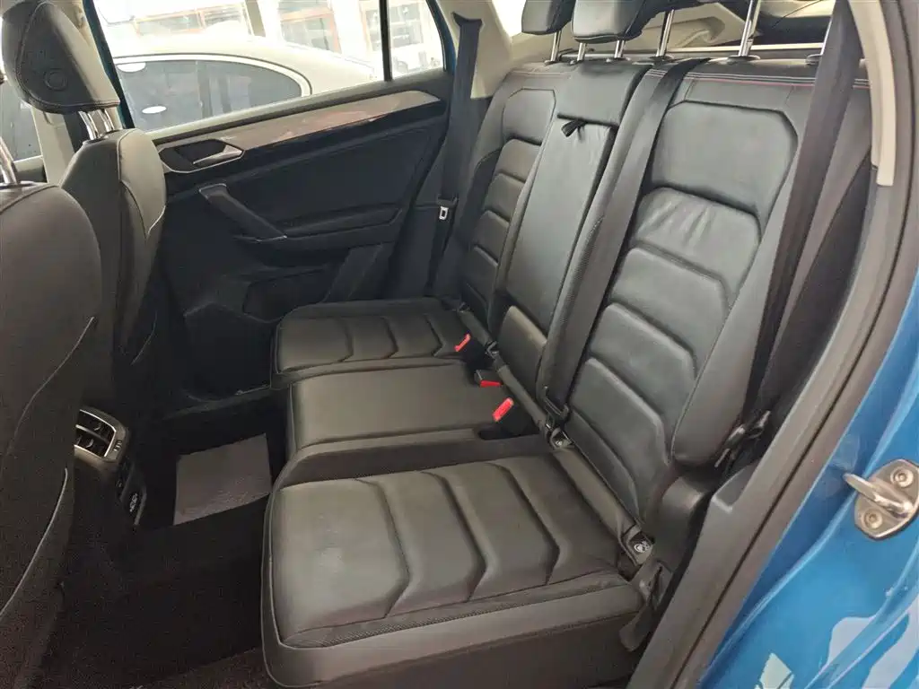Volkswagen Tayron 2019 330TSI 4WD Luxury China VI фото 13