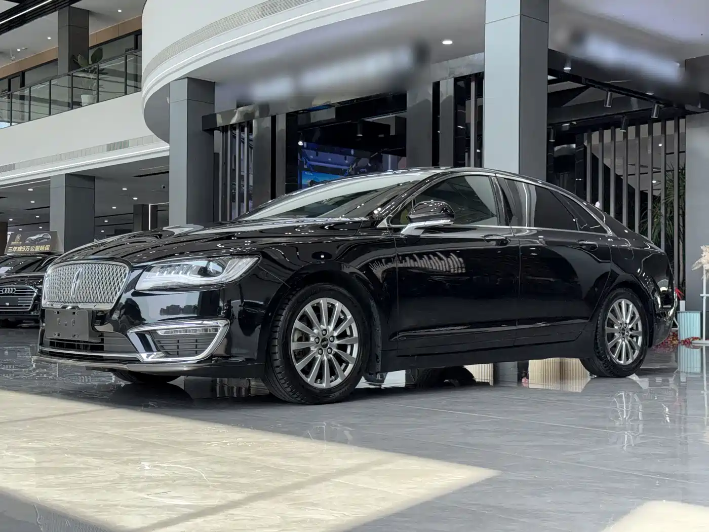 Lincoln MKZ 2020 2.0T Premium Edition