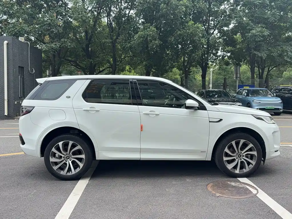 Фото 6 - Land Rover Discovery Sport