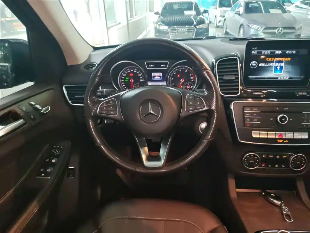 Mercedes-Benz GLE 2016 GLE 320 4MATIC Dynamic фото 11