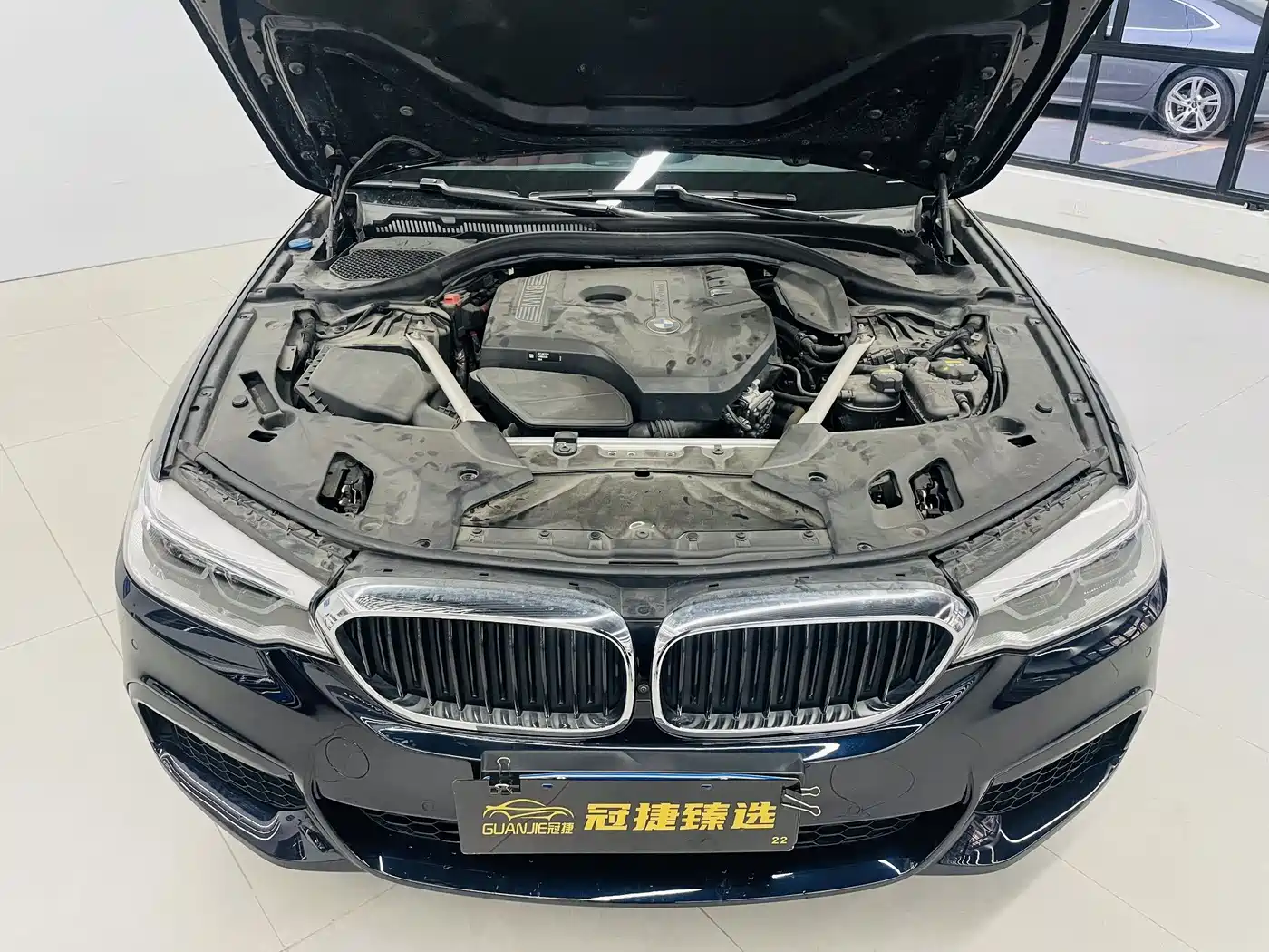 BMW 5 Series 2018 Facelift 530Li Exclusive M Sport Package фото 2