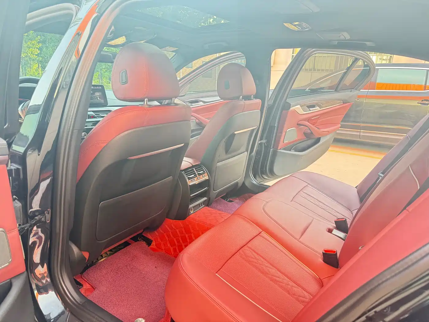 BMW 5 Series 2022 525Li M Sport Package фото 6