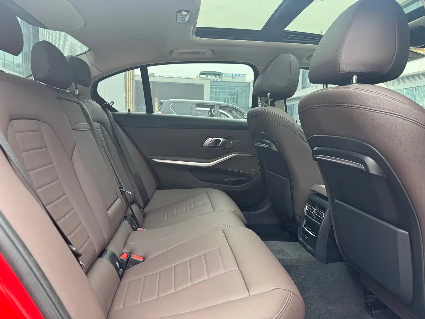 BMW 3 Series 2020 325i M Sport Black Night Package фото 6