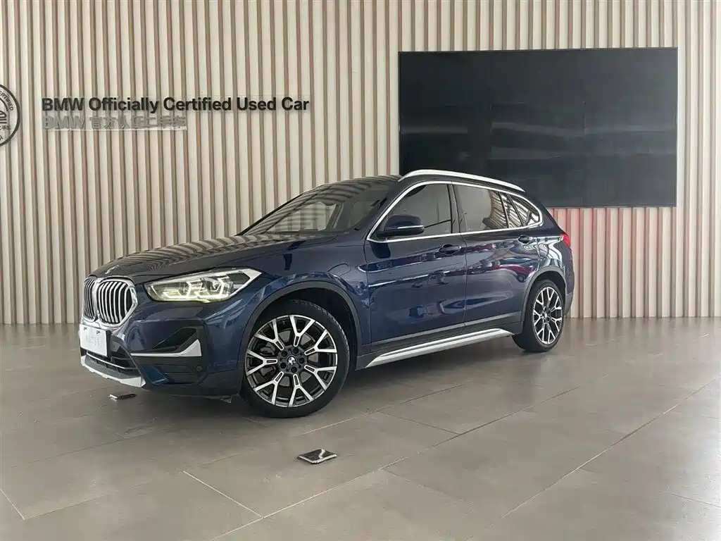 Фото 1 - BMW X1
