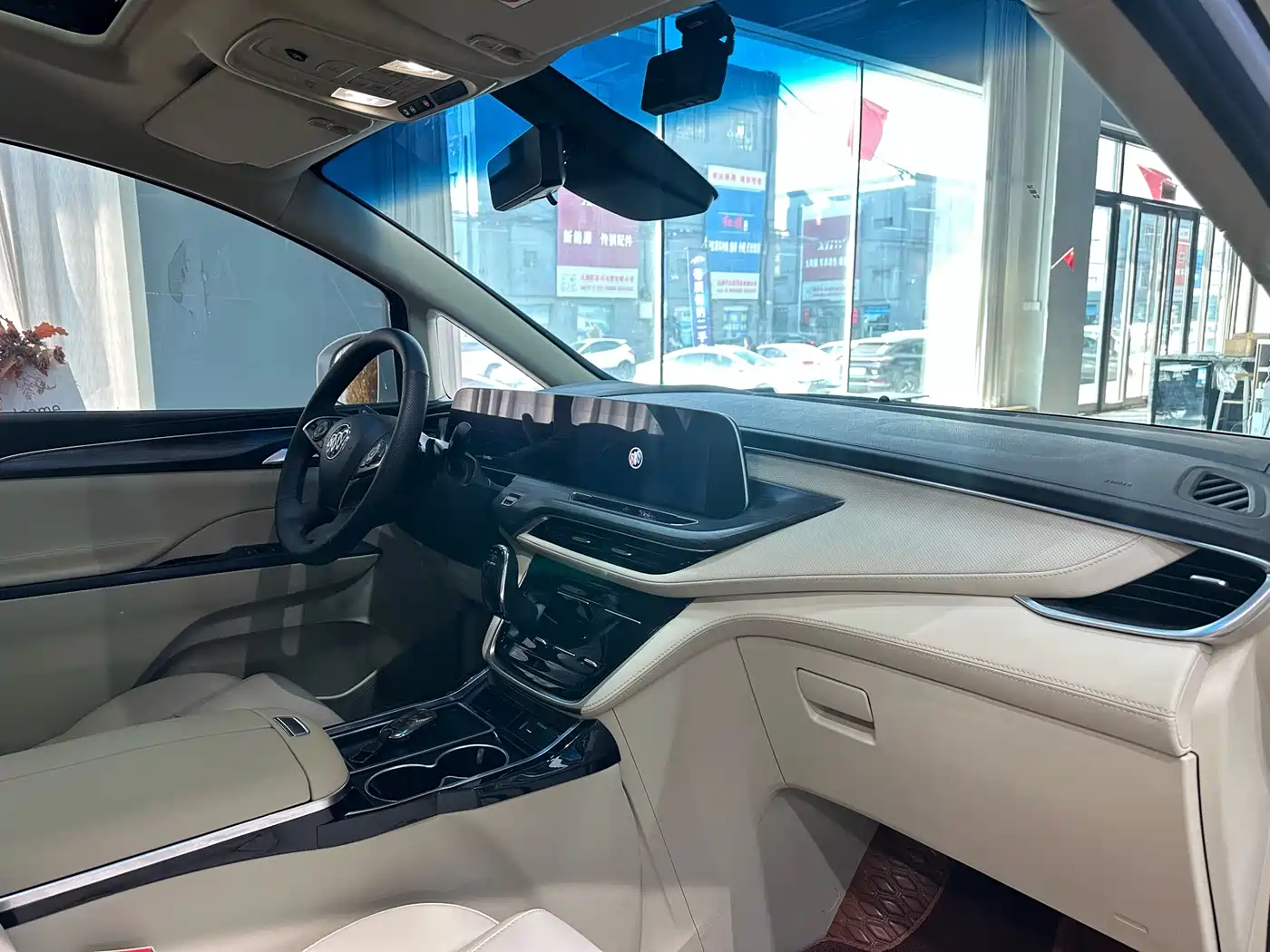 Buick GL8 2023 ES Landmaster Exclusive фото 8