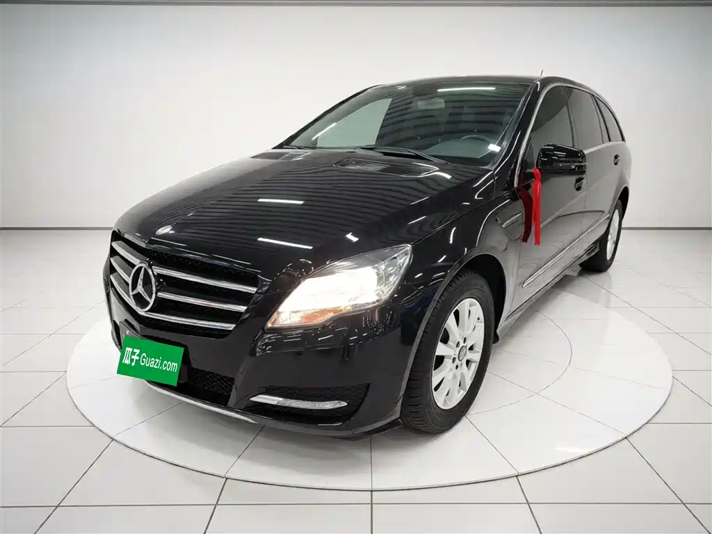 Mercedes-Benz R-Class 2017 R 320 4MATIC Business Collector's Edition