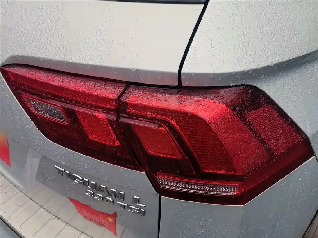 Volkswagen Tiguan L 2019 Facelift 330TSI Auto 2WD Smart Luxury China VI фото 8