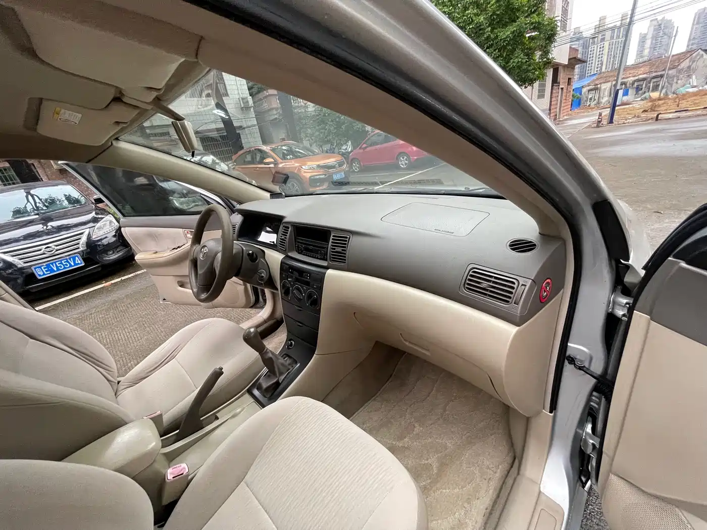 Toyota Corolla 2009 Model 1.6L Manual G Special Edition фото 16