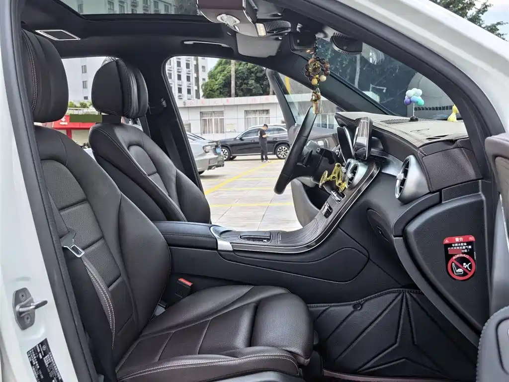 Mercedes-Benz GLC 2022 GLC 300 L 4MATIC Dynamic Collector's Edition фото 8