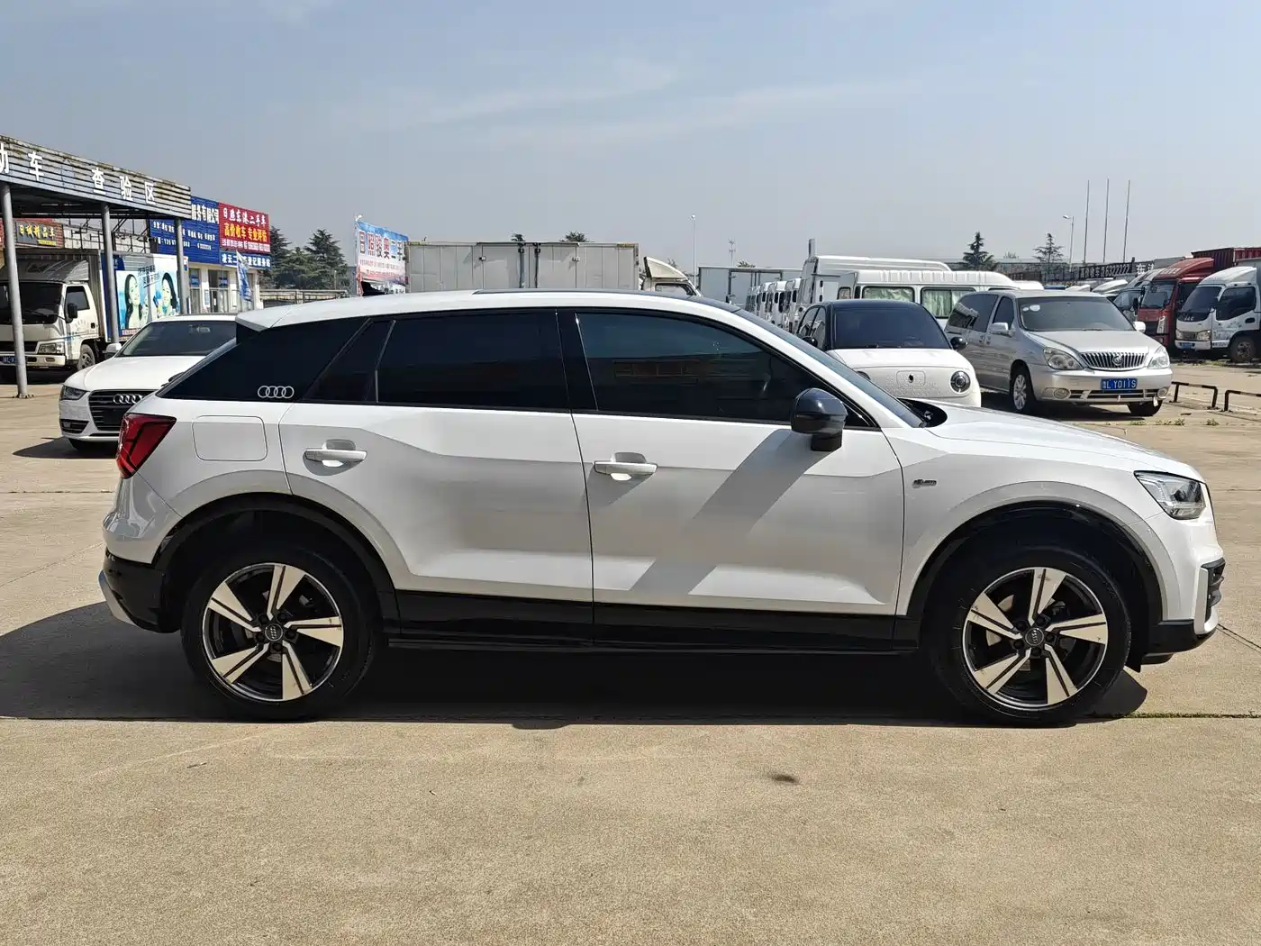 Audi Q2L 2018 35 TFSI Fashion Dynamic China VI фото 3
