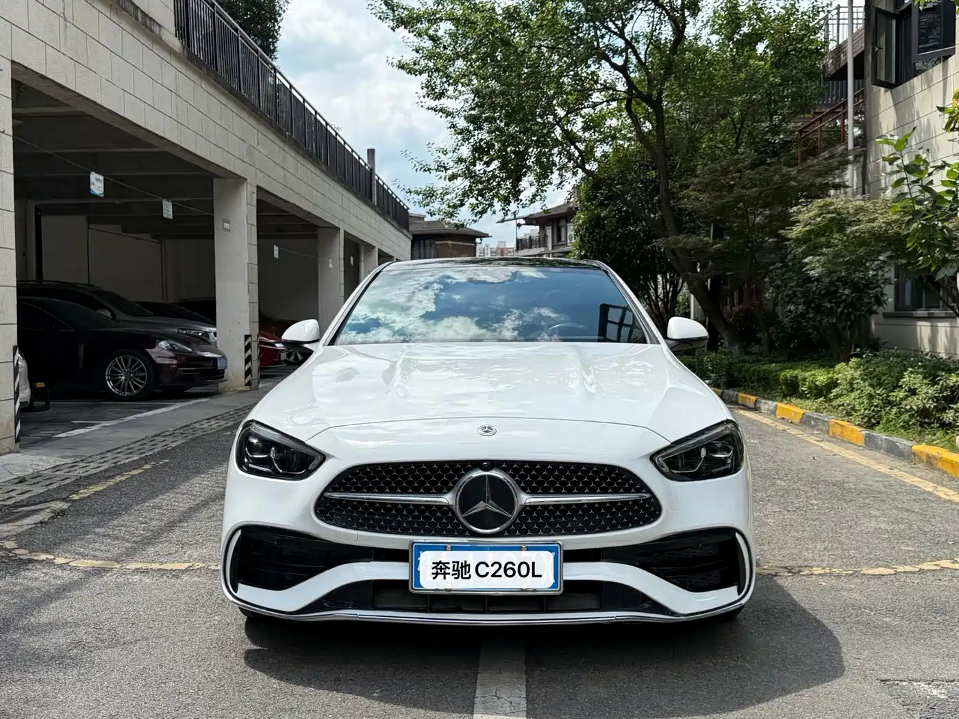 Mercedes-Benz C-Class