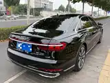 Фото 6 - Audi A8