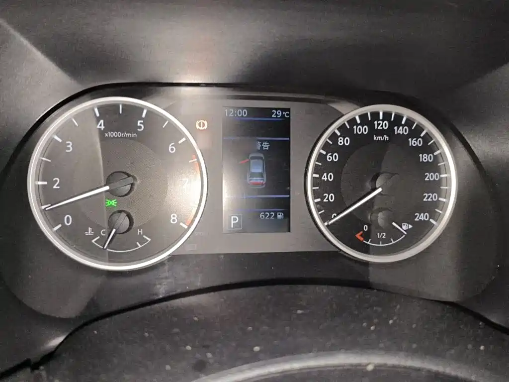 Nissan SYLPHY, миниатюра 4
