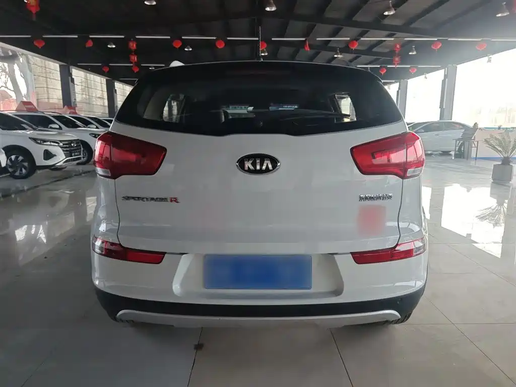 Kia Sportage 2016 2.0L Automatic 2WD GL фото 8