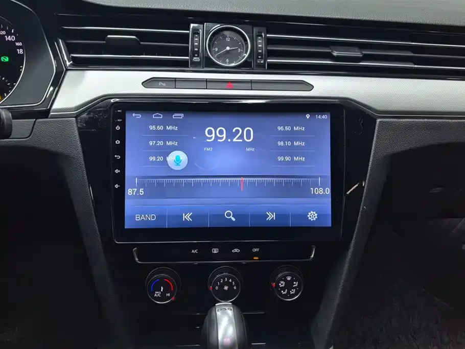 Volkswagen Magotan 2017 330TSI DSG Leading фото 13