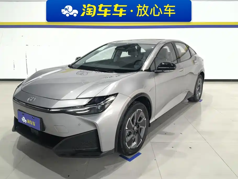 Toyota bZ3 2024