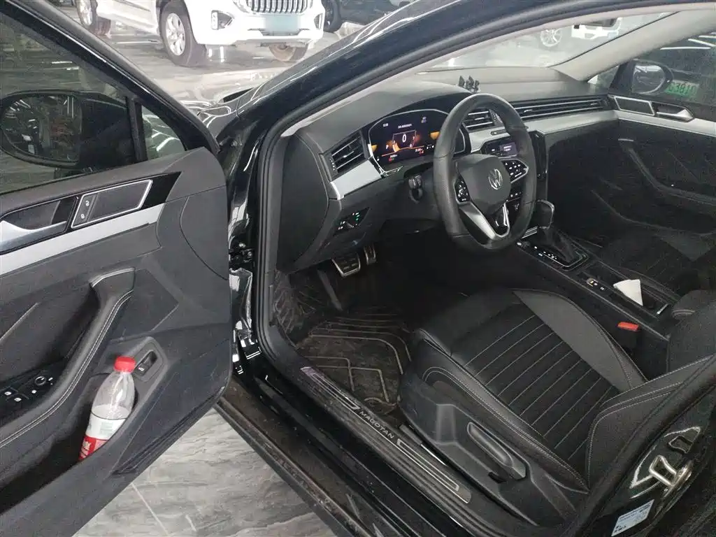 Volkswagen Magotan 2025 Popular Edition 280TSI DSG Comfort фото 12
