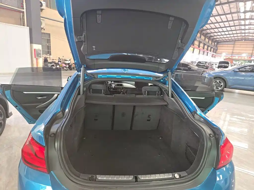 Фото 19 - BMW 4 Series