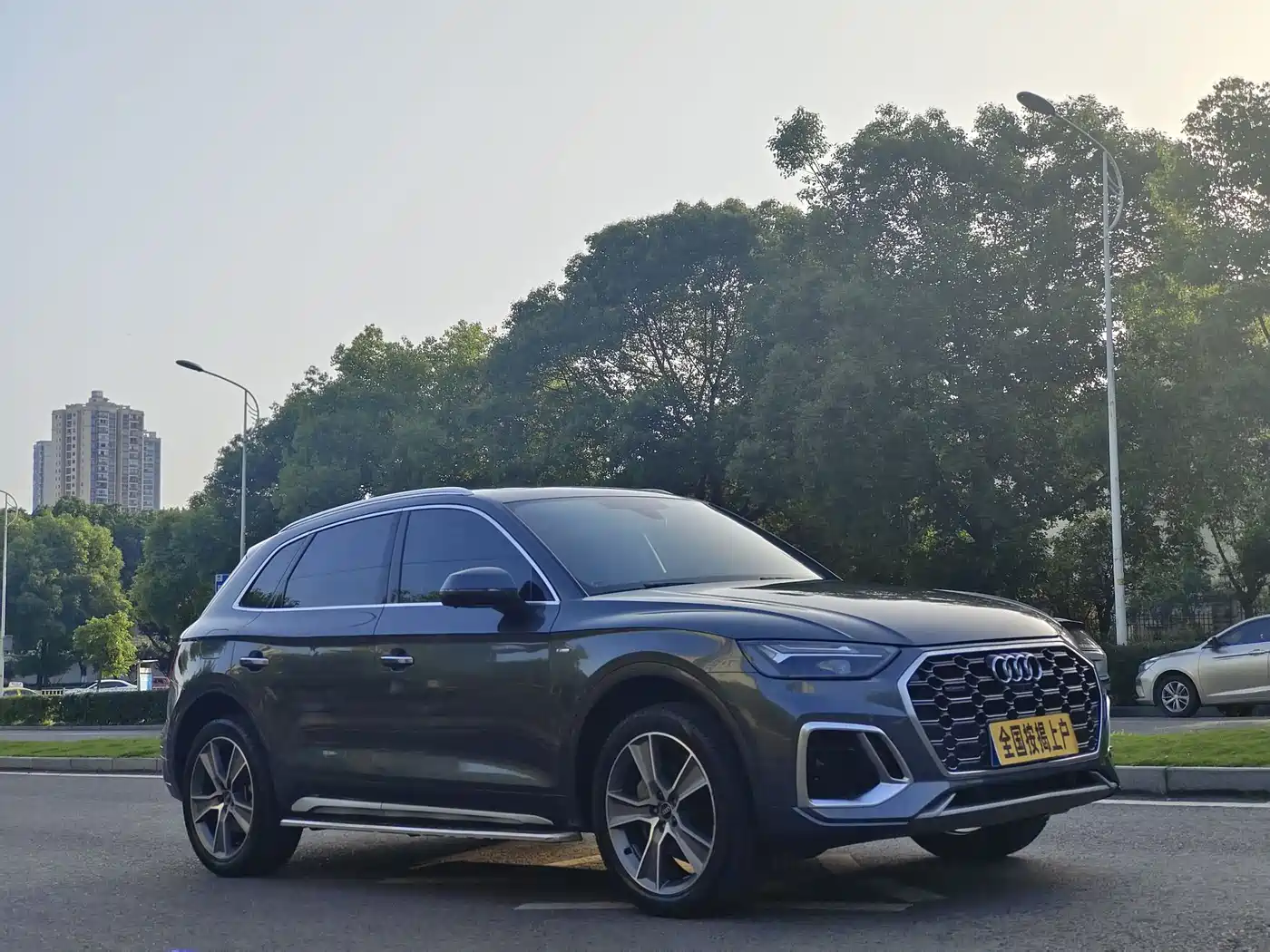 Audi Q5L 2021 45 TFSI Luxury Dynamic фото 3