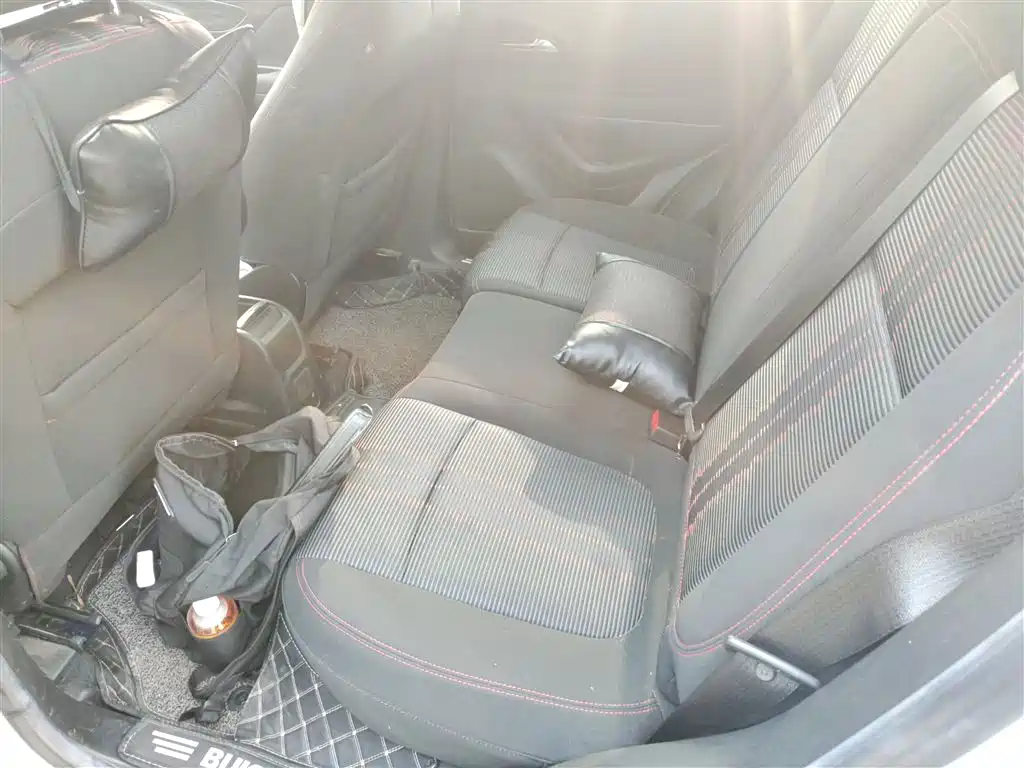 Buick Encore 2018 18T Automatic 2WD Urban Leading фото 15